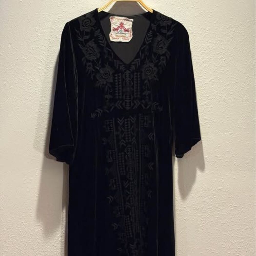 JW Los Angeles Joy Love Light Black Velvet Embroidered Boho Tunic Dress Size L